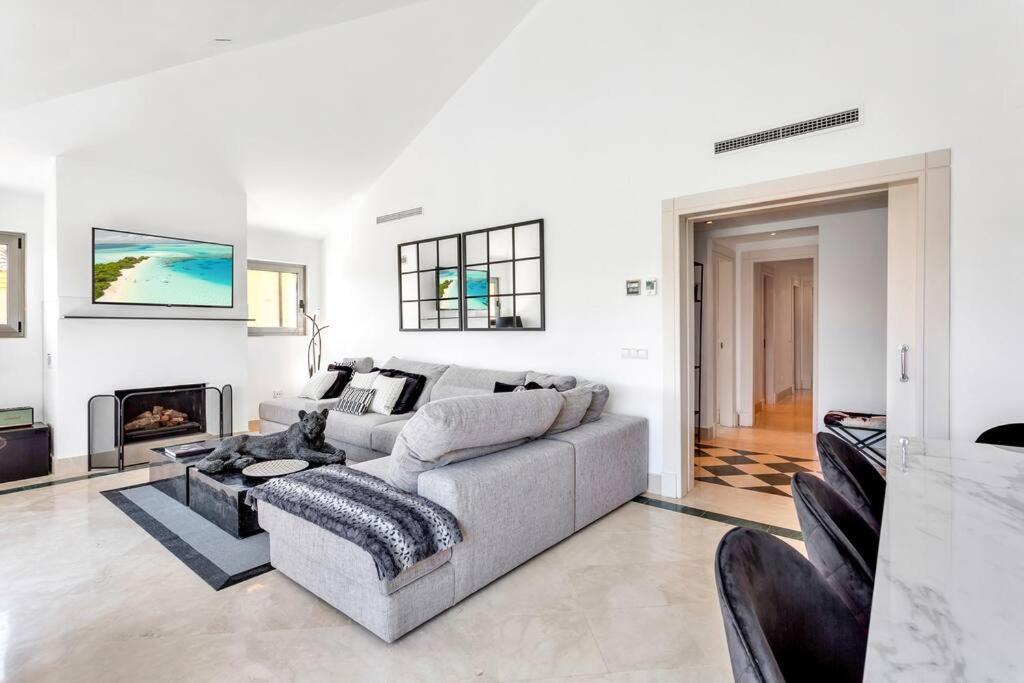 Yolo Spaces - Sotogrande Sea View Penthouse San Roque  Exteriör bild