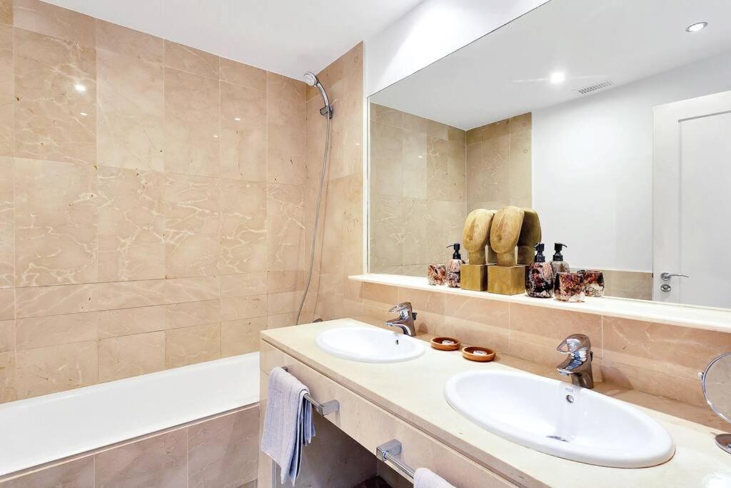 Yolo Spaces - Sotogrande Sea View Penthouse San Roque  Exteriör bild