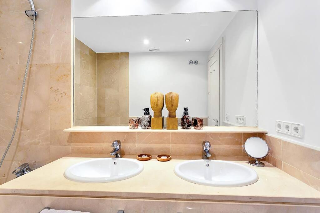 Yolo Spaces - Sotogrande Sea View Penthouse San Roque  Exteriör bild