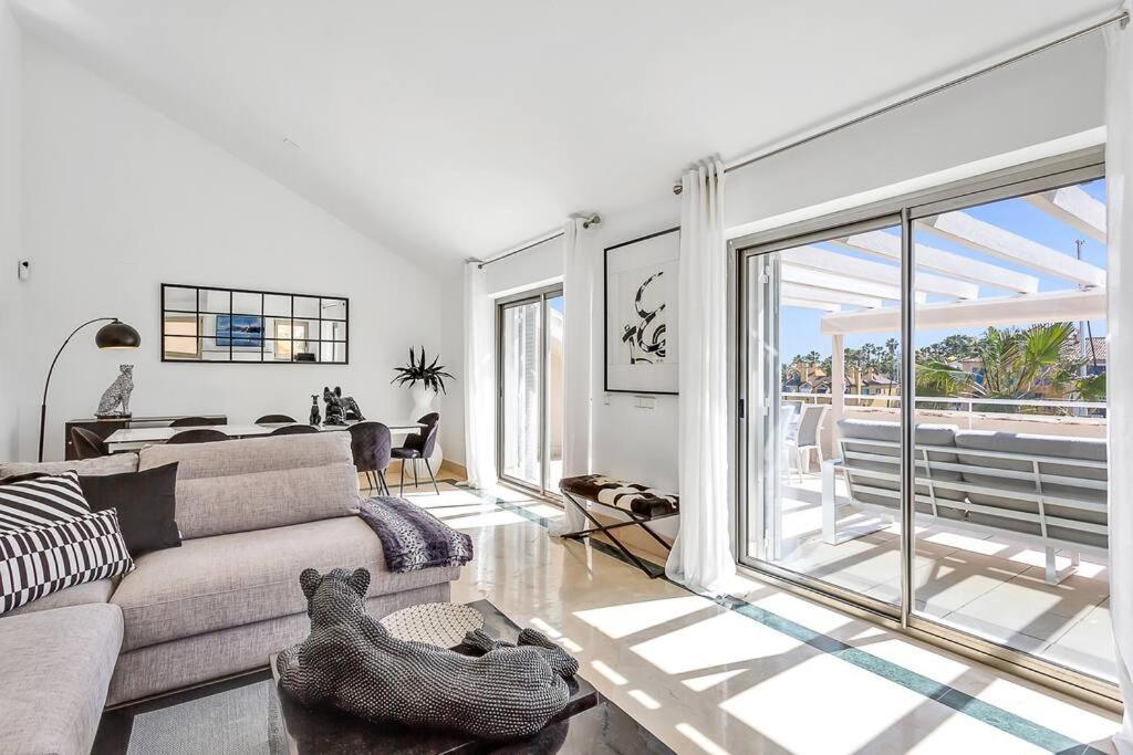 Yolo Spaces - Sotogrande Sea View Penthouse San Roque  Exteriör bild