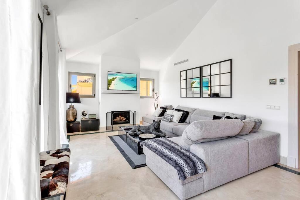 Yolo Spaces - Sotogrande Sea View Penthouse San Roque  Exteriör bild